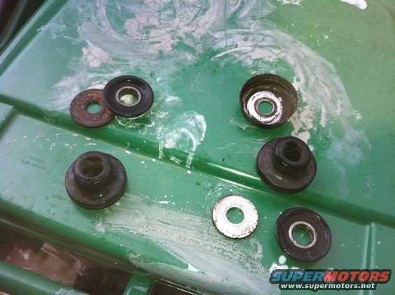 img_0119.jpg The old ones were not the right size bushings and whoever put them in was an idiot for trying to make them work...