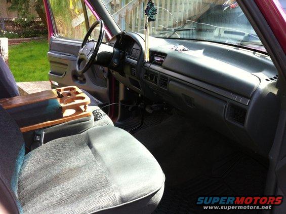 Freshly cleaned interior.

*Old picture. Much has changed.