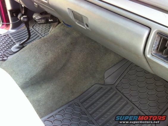 img_0143.jpg Clean interior.

*Much has changed.