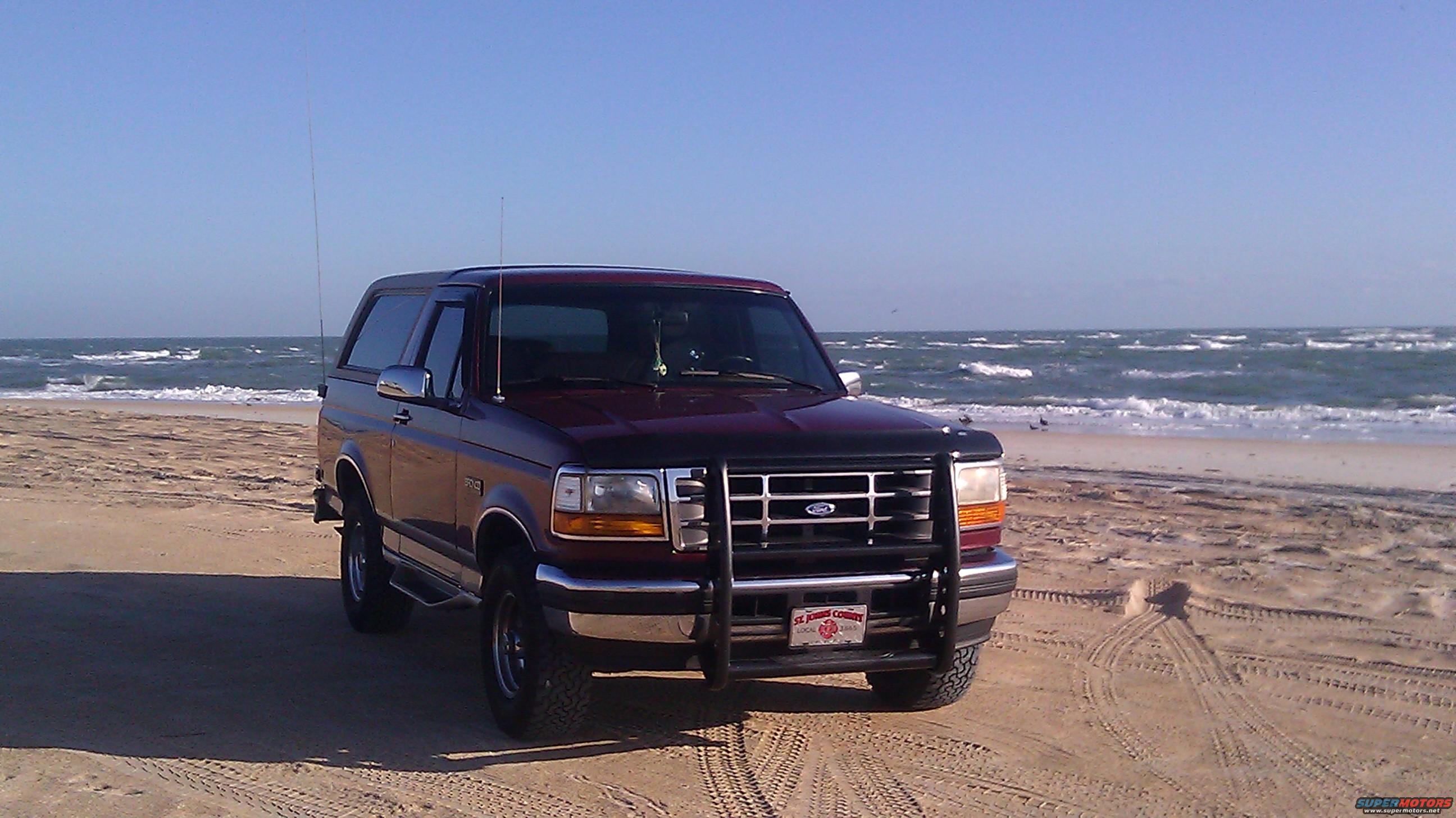 1996 Ford Bronco photo
