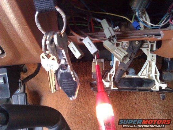 Interior wiring with keys and a test light