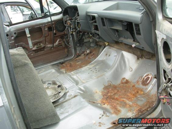 88fsv03.jpg '88 F150 PAP
body swapped?

[url=http://www.supermotors.net/registry/media/918320][img]http://www.supermotors.net/getfile/918320/thumbnail/88fsv01.jpg[/img][/url]