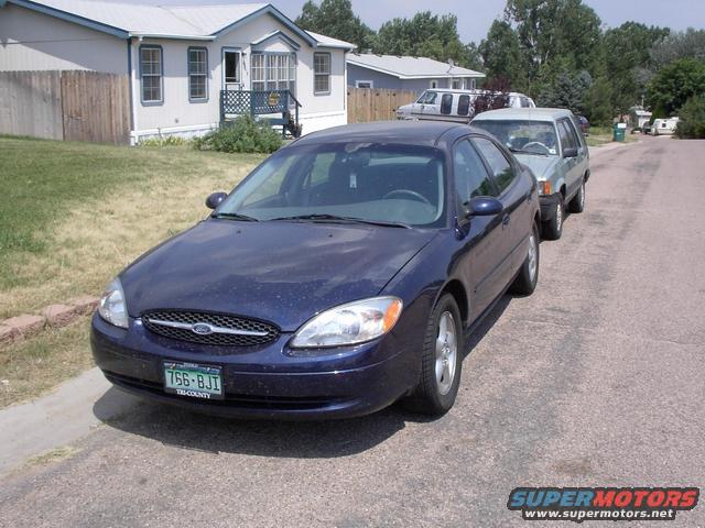 2001 Ford Taurus