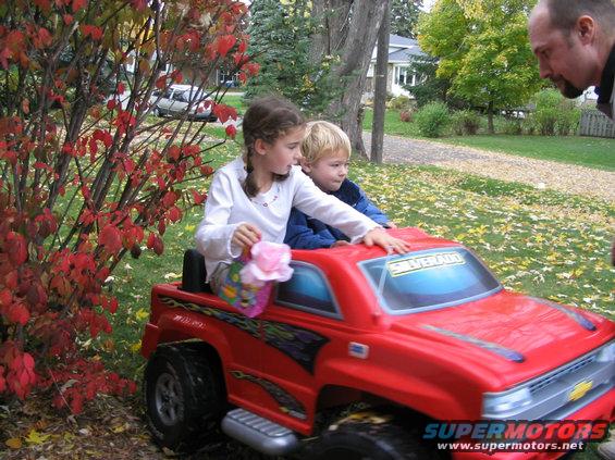 100_0041.jpg got a new rig and picked himself up a girlie