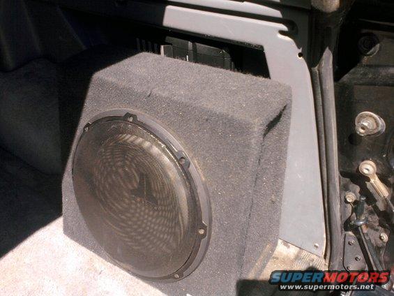 Mmm bass. Amp is inside the trim pocket. Sub is Velcro'd to the trim. 
