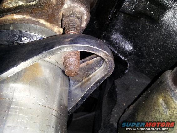 this is the passenger side. this side bolts up perfecty, but wen trying to get the driver side in by trying to pr it on the studs, it was such a tight fit that the passenger side nuts came undone and stripped the stud and he nut the whole way down