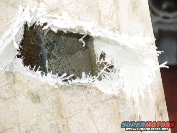 bronco86ebh.jpg The steel roll bar inside the factory '80-91 Bronco camper shell is glued into the fiberglass, but not bolted to the bedwalls.  This is an '86 shell. I'm not sure if '78-79s had any steel.

This shows an '80-91 top on a '78-79 body:

[url=https://www.supermotors.net/registry/media/466460_1][img]https://www.supermotors.net/getfile/466460/thumbnail/80-top-on-79-bronco.jpg[/img][/url]