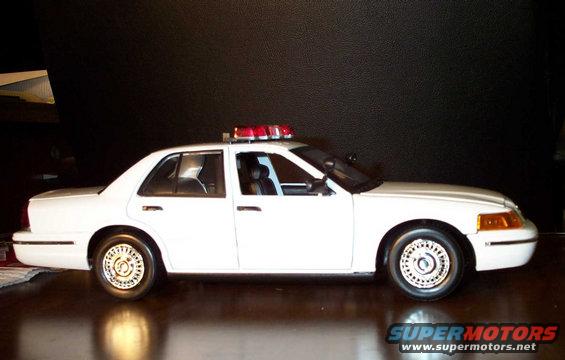 motorside1.jpg 1/18 scale Motor Max P71. Soon to be customized to resemble my real P71.