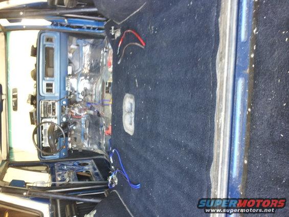 the wires are all run through the body mounts