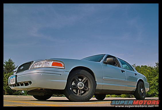sdim3768.jpg 2004 Ford Crown Victoria Police Interceptor