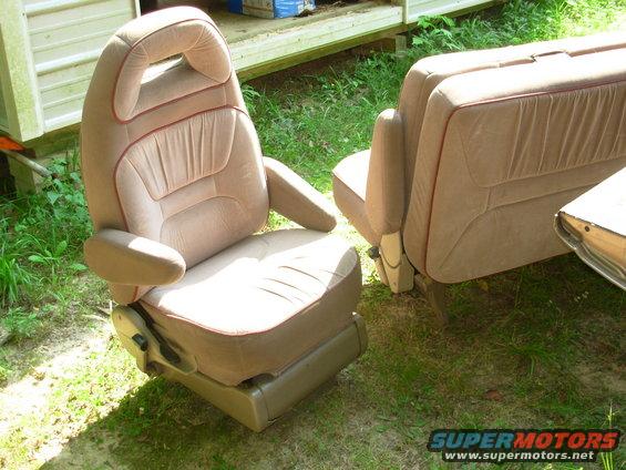 chair95ecpt.jpg These chairs came from a '97 Econoline.  I hope to build bases to mount the captain's chairs in the '93 Bronco body, keeping the 3-way power plus lumbar in my driver's seat.  If I can find another driver's seat, I'll add those features to the passenger side.  The others will be spare upholstery.  The bench/bed is probably too large to fit in a Bronco, but I'll check...

http://www.fordf150.net/forums/viewtopic.php?f=21&t=118769&p=772725#p772725

See the NEXT several pics & captions...
