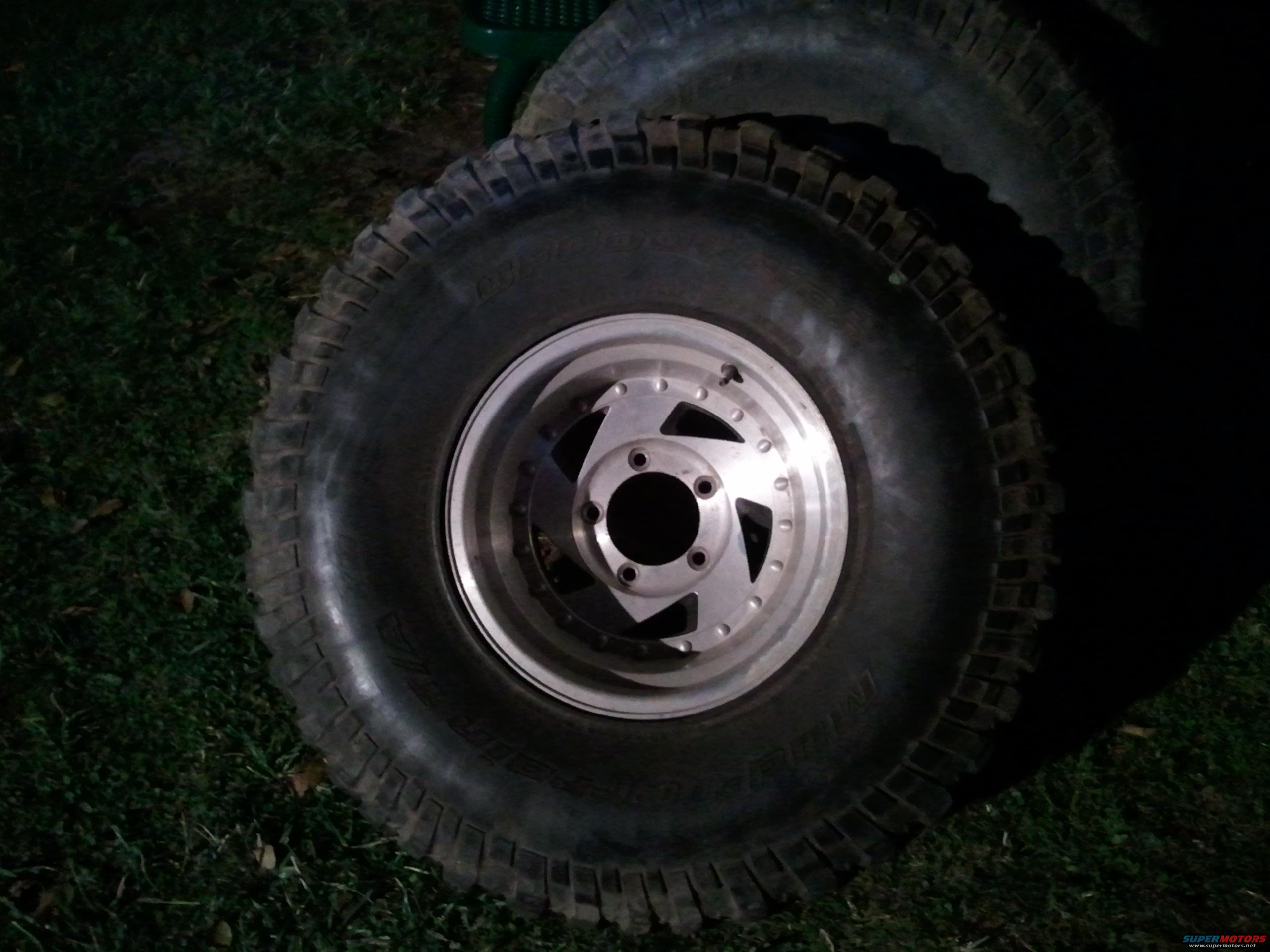 1982 Ford Bronco photo