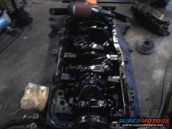 Engine block with crankshaft and oil
