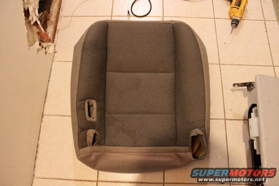 passangerside seat cover 2007 OEM, stone. A- condition.