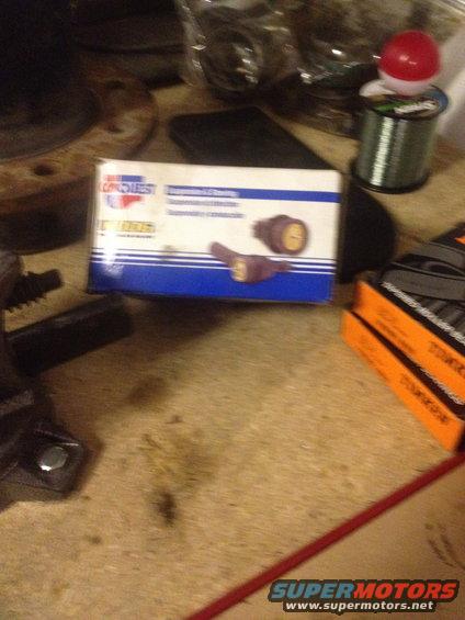 img_0137.jpg New Moog Ball Joints (for dodge 2500)