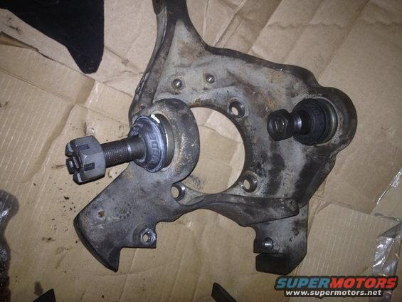 img_0141.jpg New moog ball joints on dodge knuckles. 