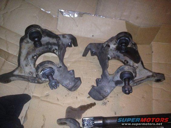 Knuckles with new ball joints.