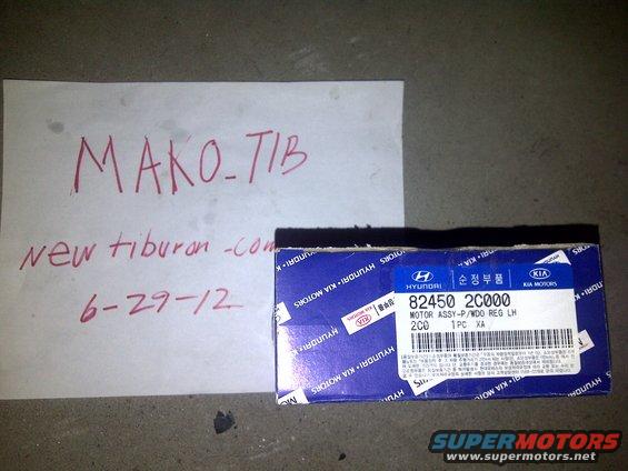 Box for a Hyundai/Kia motor assembly part, with handwritten notes on paper