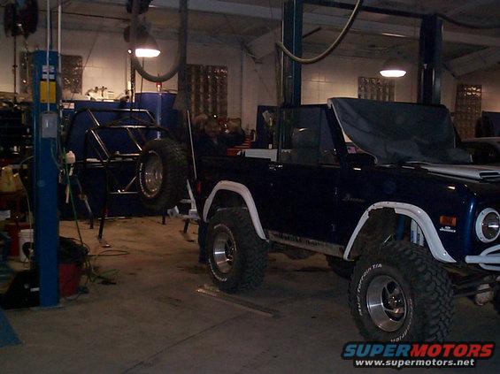 dcp01503.jpg new roll bar
6/2/02