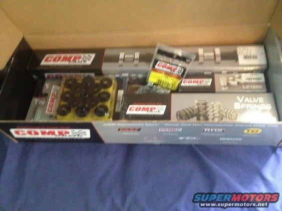 img_0333.jpg COMP CAMS K31-238-3
Complete K-KIT INCLUDES:
31-238-3 Hydraulic Flat Tappet Camshaft
832-16 Hydraulic Flat Tappet Lifters
2120 Timing Chain Set
942-16 Valve Springs
768-16 Retainers
601-16 Valve Locks
502-16 Valve Seals
Instructions
Assembly Lube
Decals