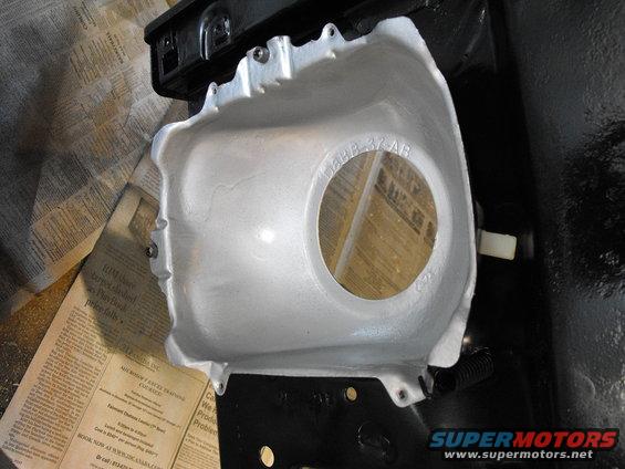 dscf2312.jpg Did the headlight buckets too, because I'm anal retentive. They and the core supprt grill support uprights came out entirely rust free too.