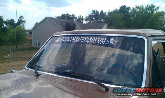 www.broncograveyard.com sticker and tint strip
