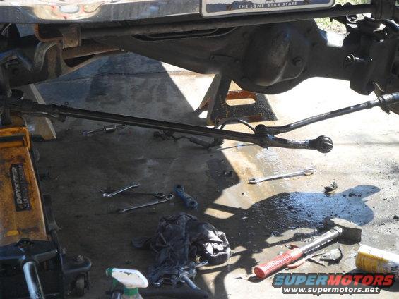 Undercarriage part with lifted suspension and steering components