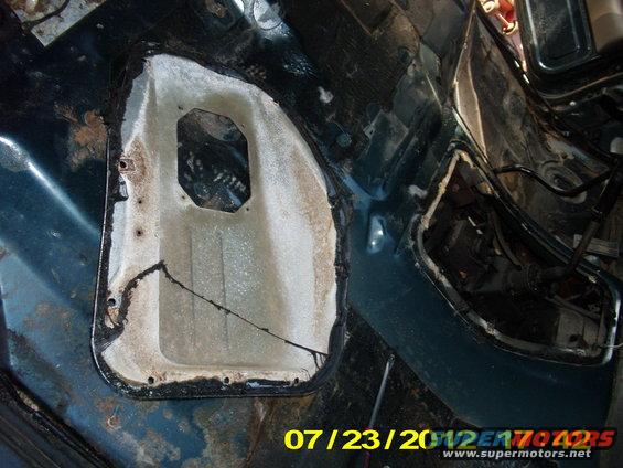 picture-038.jpg There is no need for this Butyl rubber around this but this is what they did back in the day. This will be cleaned and sealed properly on the 88...