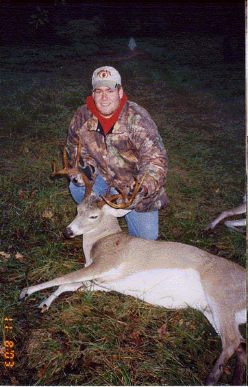 my-deer1.gif my first buck  125lb 10 point