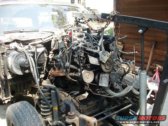picture-001.jpg Everybody has to have at least 1 stubborn bolt or nut to get off, on an engine pull...