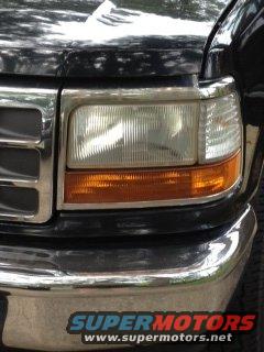 headlightdriverafter21jul2012.jpg Driver HL after buffing w/Turtle Wax Rubbing Compound. Premium Grade Medium Cut