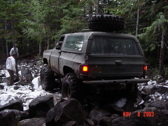 lets-go-wheelin-189.jpg Now for Hugh in the big blazer