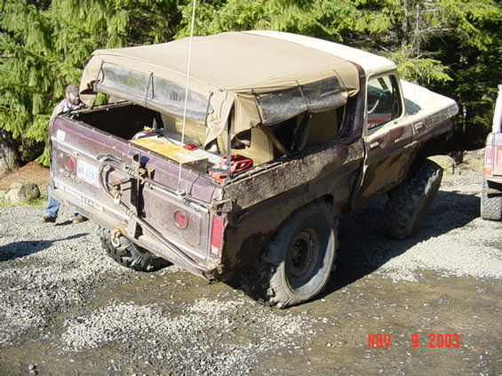 lets-go-wheelin-206.jpg Berne playing around