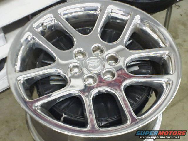 viperwheelsclose.jpg 