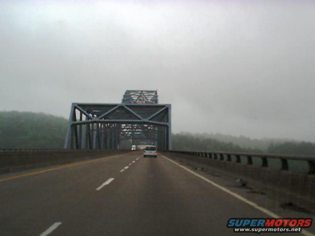 multistatebridge.jpg 