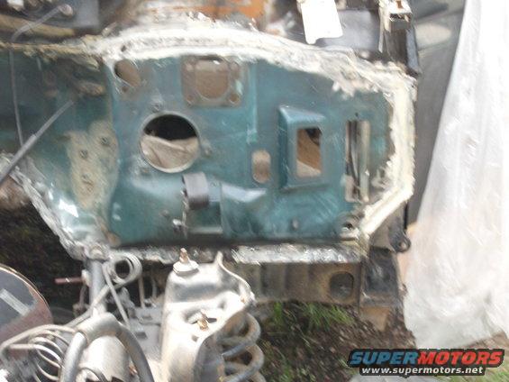 unfortunately not a great picture and i was on a roll, so i didn't take many pictures. This one here i have it welded and seem sealed.