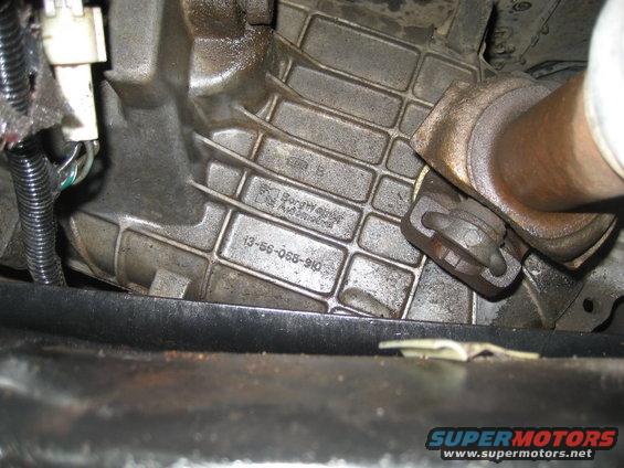 img_5484.jpg Checked the transfer case also, no leaks there.