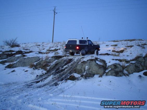 picture-198.jpg poser shot... on top of the cliff tho