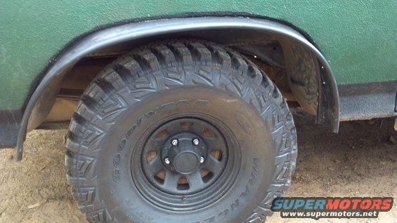 126.jpg About an hour for each wheel well to cut away the metal, shape and bend it, prime it, then to fasten the edging and caulk the gap.