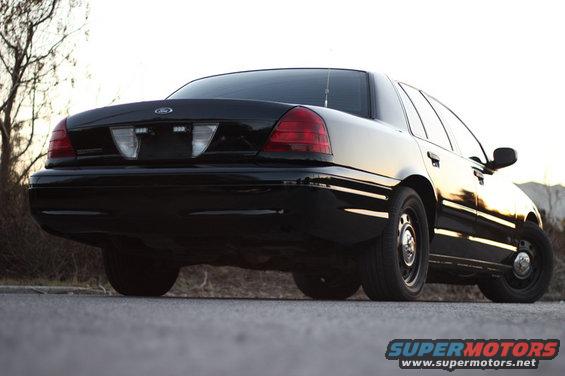 Black 2004 Ford Crown Victoria rear view