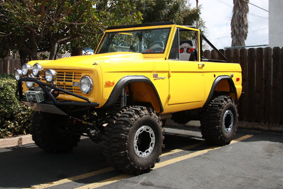 bronco-(18).jpg 