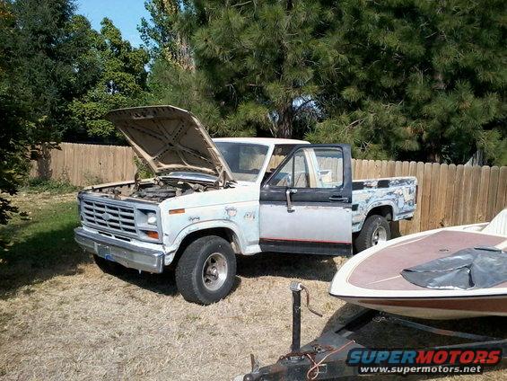 120906_003.jpg Picked this running truck up for $300.