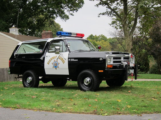 1987 Dodge Ramcharger police SUV with "HIGHWAY PATROL" markings and light bar