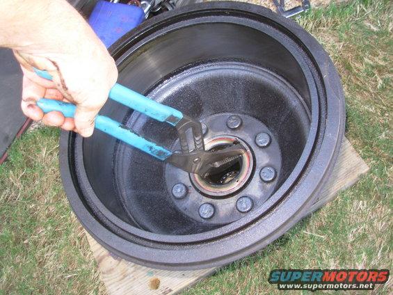 27channellocks.jpg This will certainly get it out...