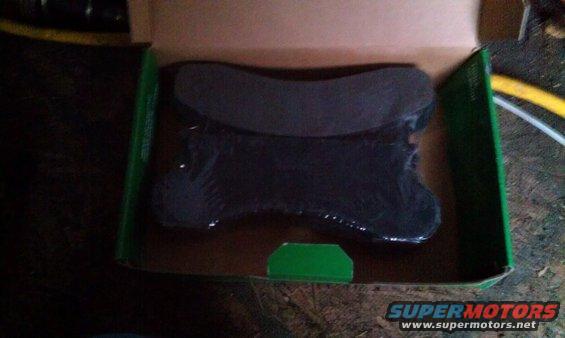 Brake pads in a green and brown box with Supermotors logo