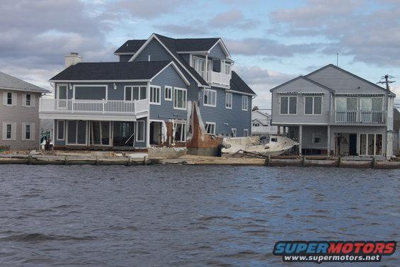 sandy-hurricane-210.jpg 