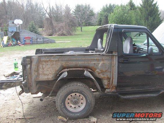 1996-bronco-restore..-(copy).jpg 