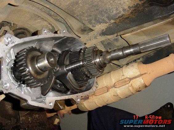 dsc01806.jpg The inside without the chain