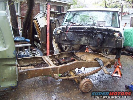 This pic shows the 72 cab being slid over the 79 frame by myself, damn that was a lot of work, better be worth it.
