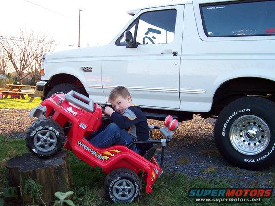 Dustin Flexin